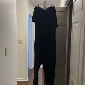 *NEW* Shein off the shoulder, black jumpsuit